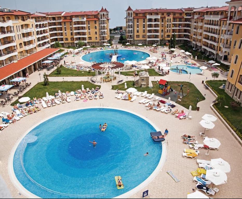 Royal Sun - Sunny Cove Apartment Napospart Kültér fotó