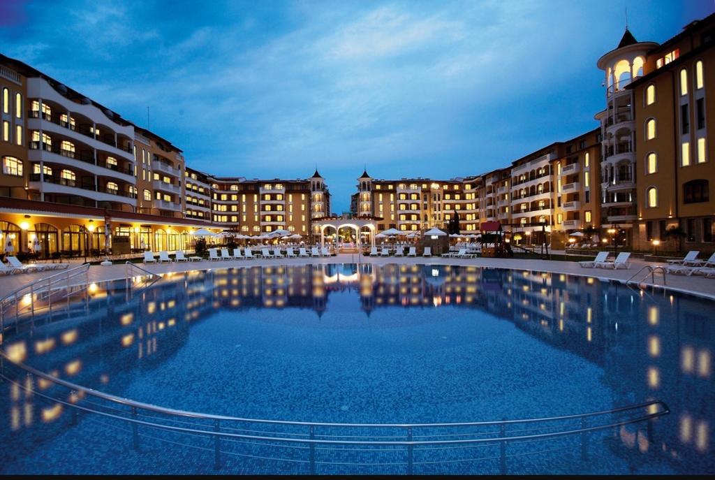 Royal Sun - Sunny Cove Apartment Napospart Kültér fotó