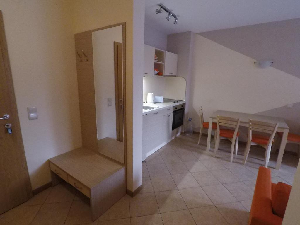 Royal Sun - Sunny Cove Apartment Napospart Kültér fotó